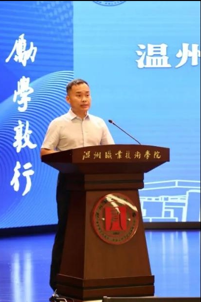 图片8.png 图片8.png