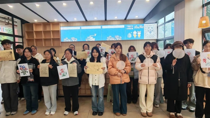 指尖拾非遗，匠心承文脉——瑞安学院举办非遗体验活动